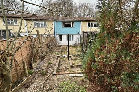 138 Canons Brook, Harlow, CM19 4EQ