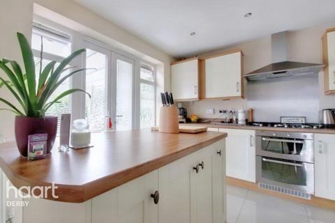 8 Baltic Close, Derby, DE24 1AL