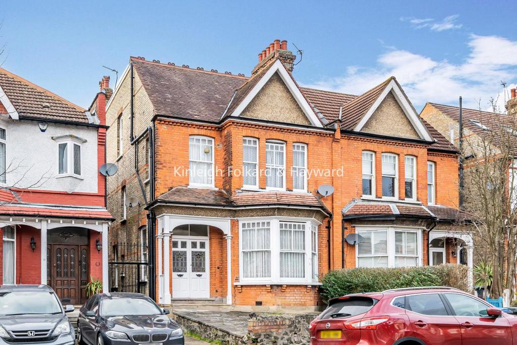 Old Park Road, Palmers Green 5 bed semidetached house for sale £