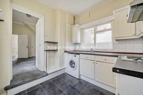5 bedroom semi-detached house for sale - Old Park Road, Palmers Green