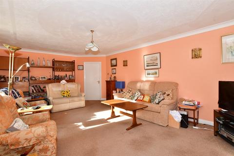 5 Elm Close, Higham, Rochester, ME3 7NH
