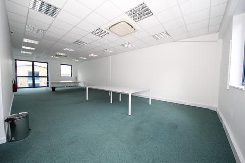 Office to rent, Gateway Mews, N11