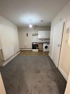 Studio Flat For Rent in Philip Lane N15