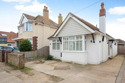 17 Bognor Drive, Herne Bay, CT6 8QP