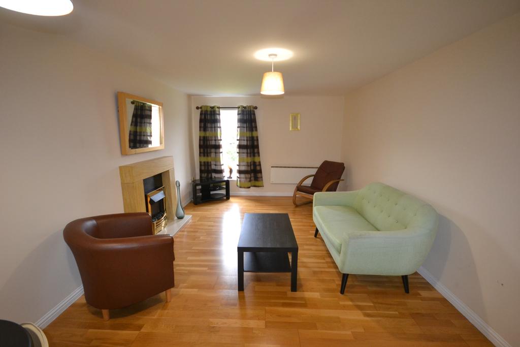 Bonnington Close, St Helens, WA10 2 bed flat £625 pcm (£144 pw)