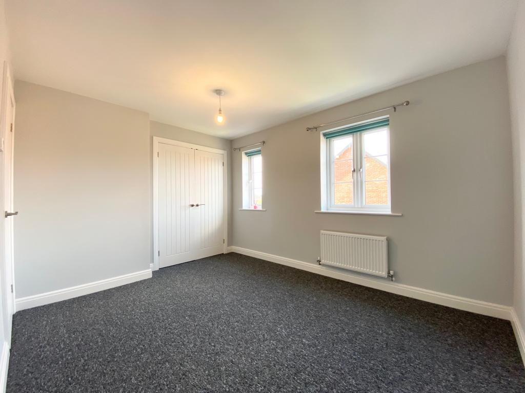 Bedroom 1 (Double)