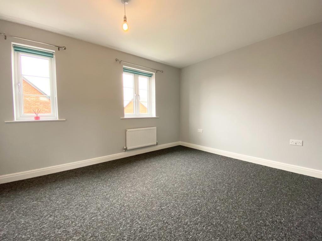 Bedroom 1 (Double)