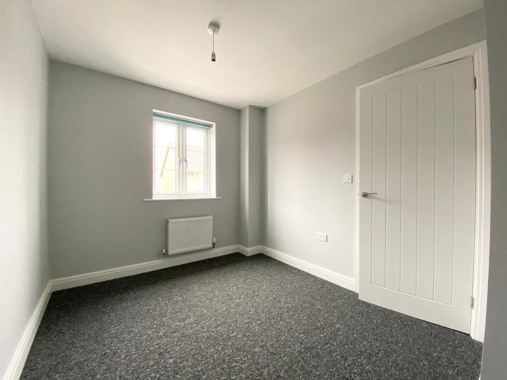 Bedroom 2 (Double)