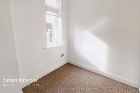 3 bedroom terraced house to rent, Watson Street, Stoke-on-trent