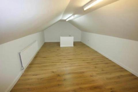 138 Farnham Road, Slough, SL1 4XA
