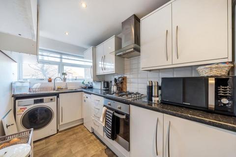 138 Farnham Road, Slough, SL1 4XA