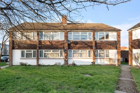 138 Farnham Road, Slough, SL1 4XA