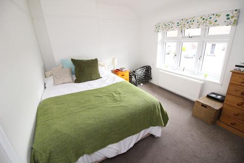73 Brinkley Road, Worcester Park, KT4 8JE