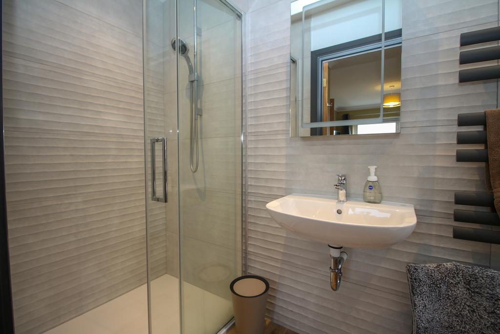 Master ensuite