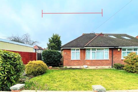 72 Viola Avenue, Feltham, TW14 0EW