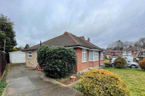 72 Viola Avenue, Feltham, TW14 0EW