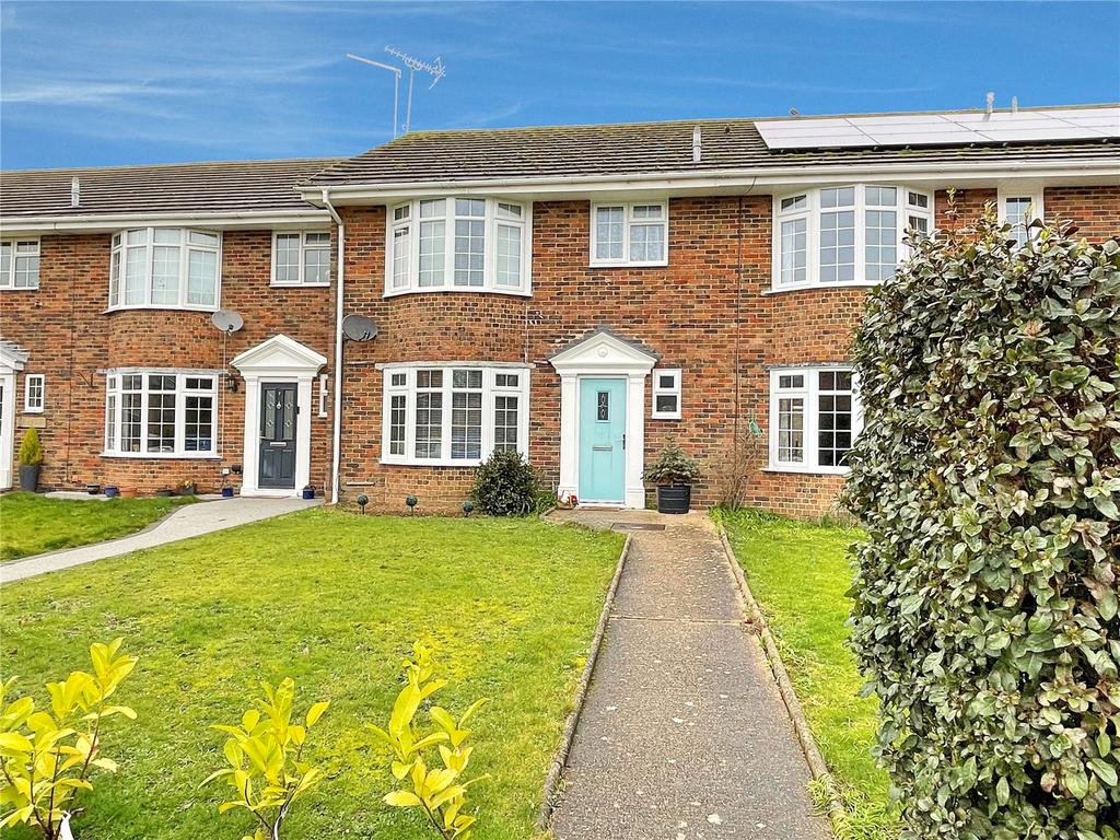 Cornfield Close, Wick, Littlehampton... 3 bed terraced house £350,000
