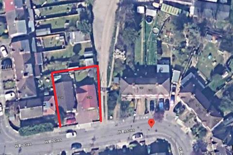 6 bedroom bungalow for sale - Wills Crescent, Whitton, Hounslow, TW3