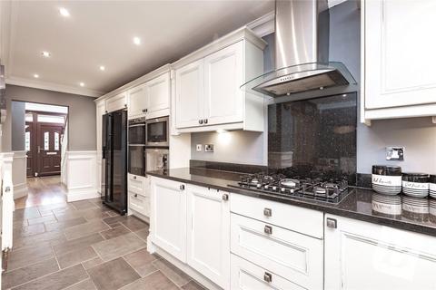 4 bedroom terraced house to rent, Burnway, Hornchurch, Essex, RM11