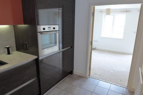 13 Robinson Way, Northfleet, Gravesend, DA11 9AB