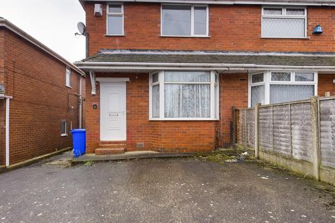 3 bedroom semi-detached house to rent, Sandy Road, Sandyford, Stoke-on-Trent, ST6