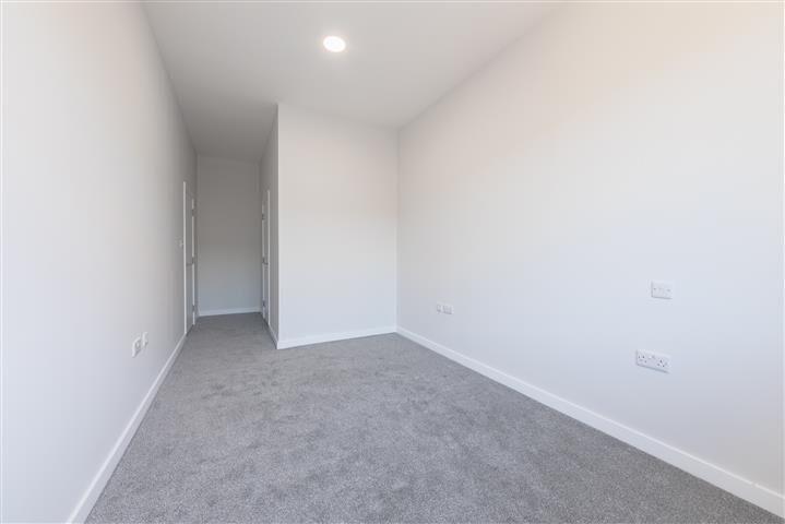 0 C2 A0036-HDR (Small)