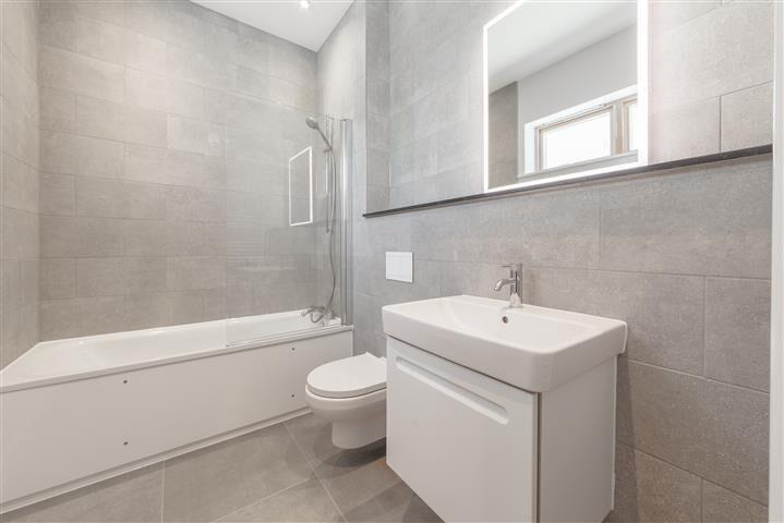 0 C2 A0021-HDR (Small)