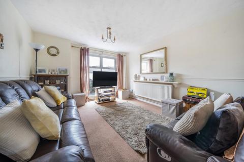 51a East Road, Kingston Upon Thames, KT2 6EJ