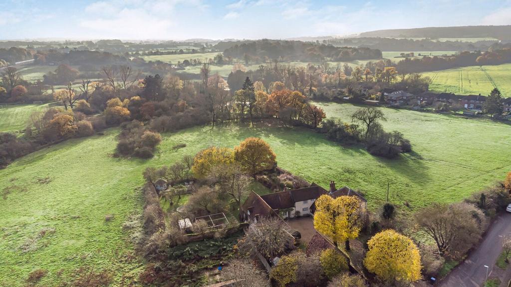 Bulls Lane, North Mymms, AL9 5 bed farm house for sale £2,500,000