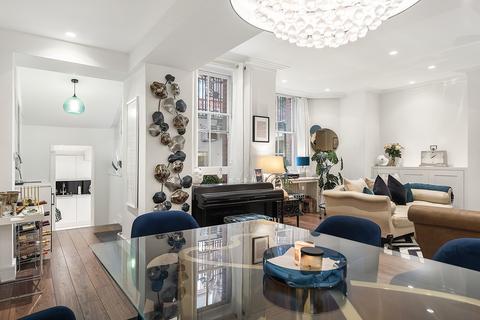 3 bedroom apartment to rent, Sloane Gardens SW1W