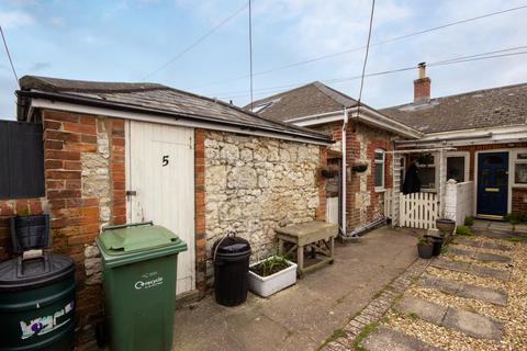 1 bedroom terraced bungalow for sale, Seaview Cottages, Broadway, Totland Bay, Isle of Wight