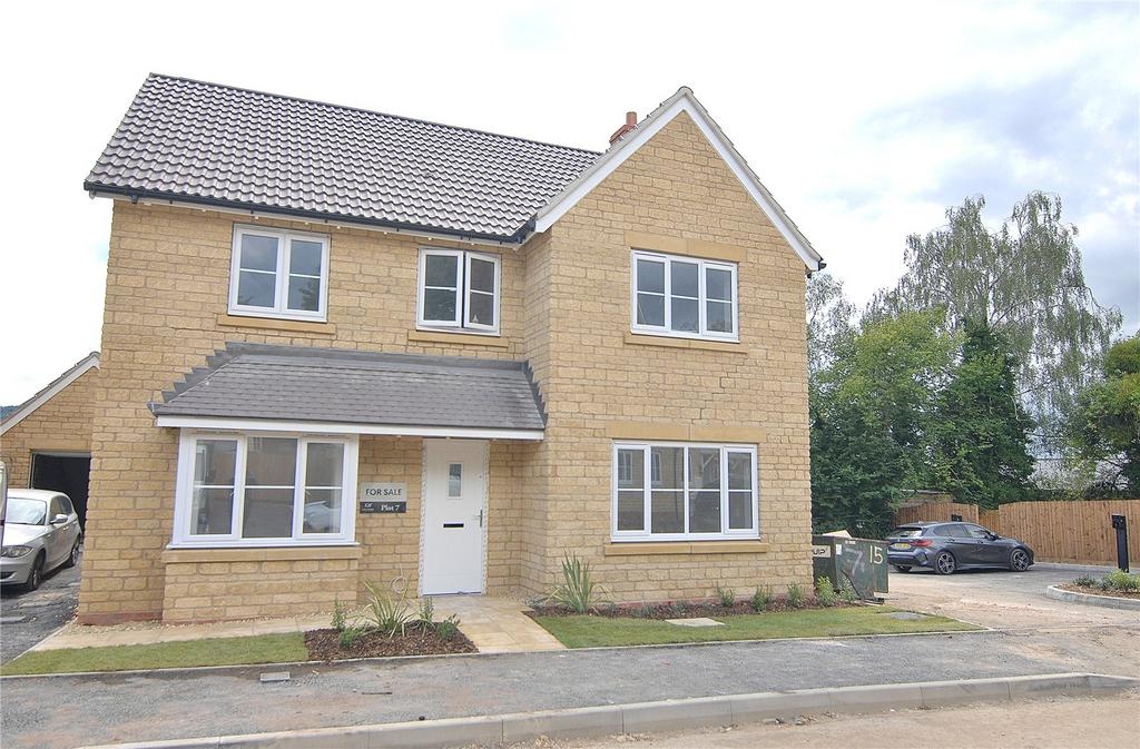 Brookthorpe Park, Brookthorpe, Gloucester, GL4 4 bed detached house for