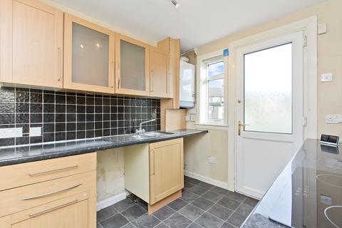 19 Ballantrae Place, Dundee, DD4 8QQ