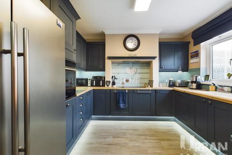3 bedroom terraced house for sale - Eglinton Avenue, Hull, Yorkshire, HU8