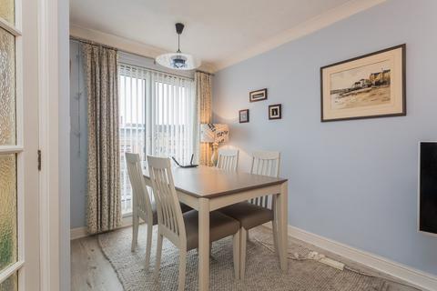1 bedroom flat for sale - 23 Kelburne Court, 51 Glasgow Road, Paisley, PA1 3PD