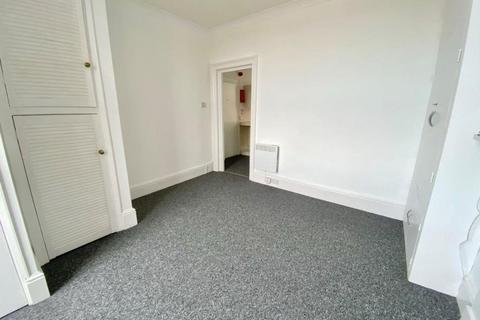 1 bedroom flat to rent, Thurlow Road, Torquay