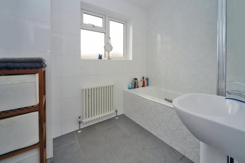 72 Newbolt Avenue, Cheam, Sutton, SM3 8EE