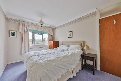 2 bedroom semi-detached bungalow for sale - Ellerker Rise, Willerby, Hull,  HU10 6EU