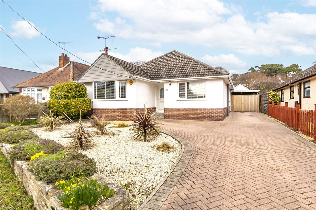 Sandy Lane, Upton, Poole, Dorset, BH16 4 bed bungalow for sale £550,000