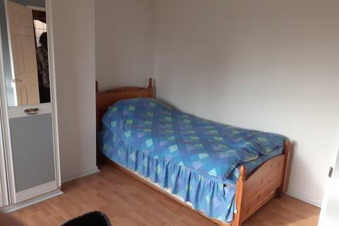 1 bedroom in a house share to rent - Harvel Avenue