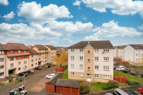 2/10 Springfield Buildings, Edinburgh, EH6 5EG