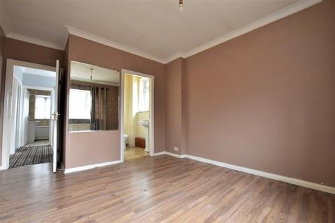 94 Clayhill Crescent, London, SE9 4JB