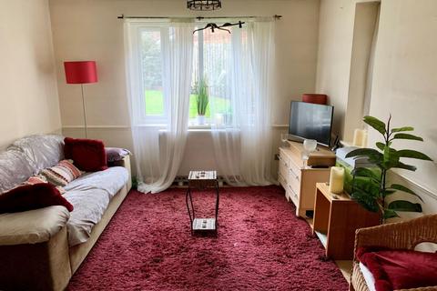 22 Bordeaux Close, Northampton, NN5 6YR
