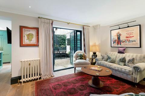 3 bedroom terraced house for sale - Eccleston Mews, London, SW1X