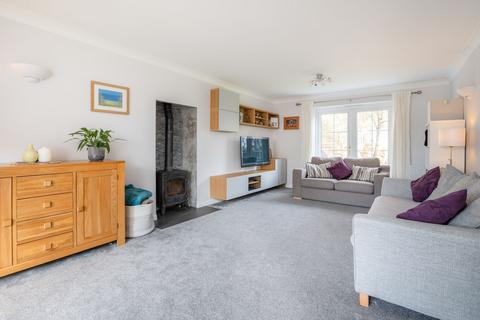 12 Iter Park, Bow, Crediton, EX17 6BY