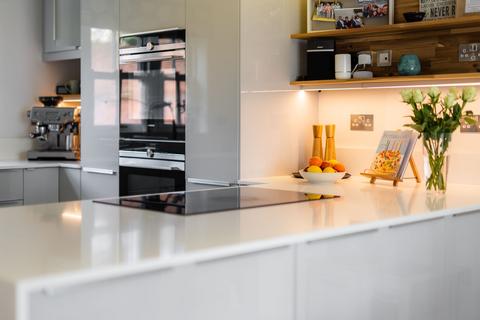 12 Iter Park, Bow, Crediton, EX17 6BY