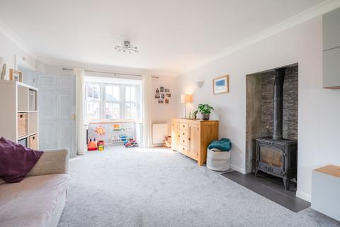 12 Iter Park, Bow, Crediton, EX17 6BY