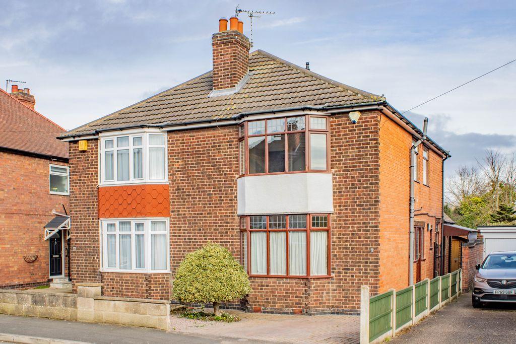 Wyvern Avenue, Long Eaton NG10 1AE 3 bed semidetached house £925 pcm