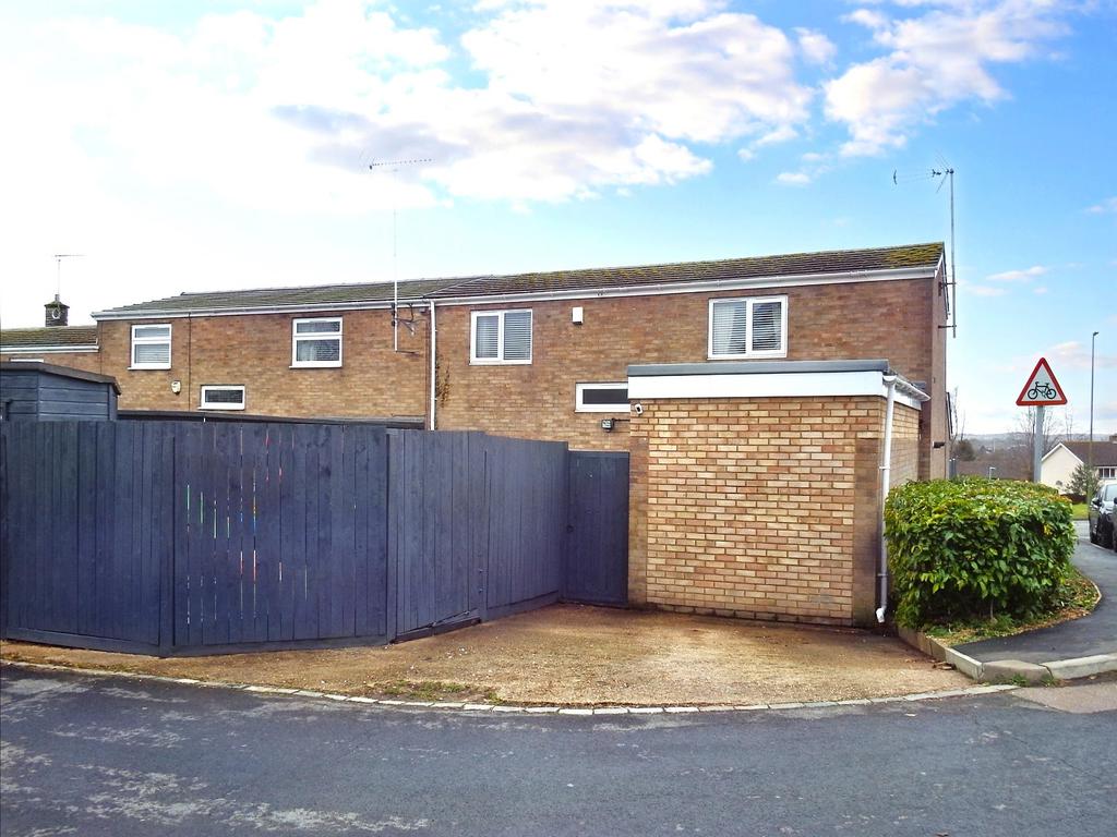 Grace Way, Stevenage, Hertfordshire, SG1 4 bed end of terrace house £