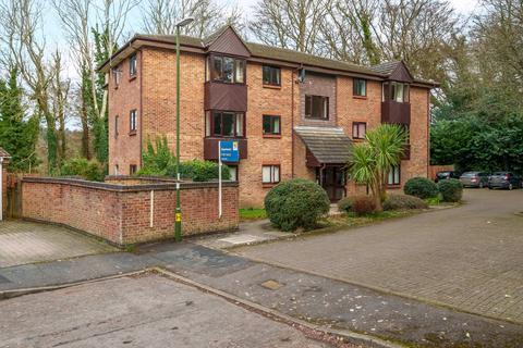 1 bedroom flat for sale, Haslemere, West Sussex, GU27